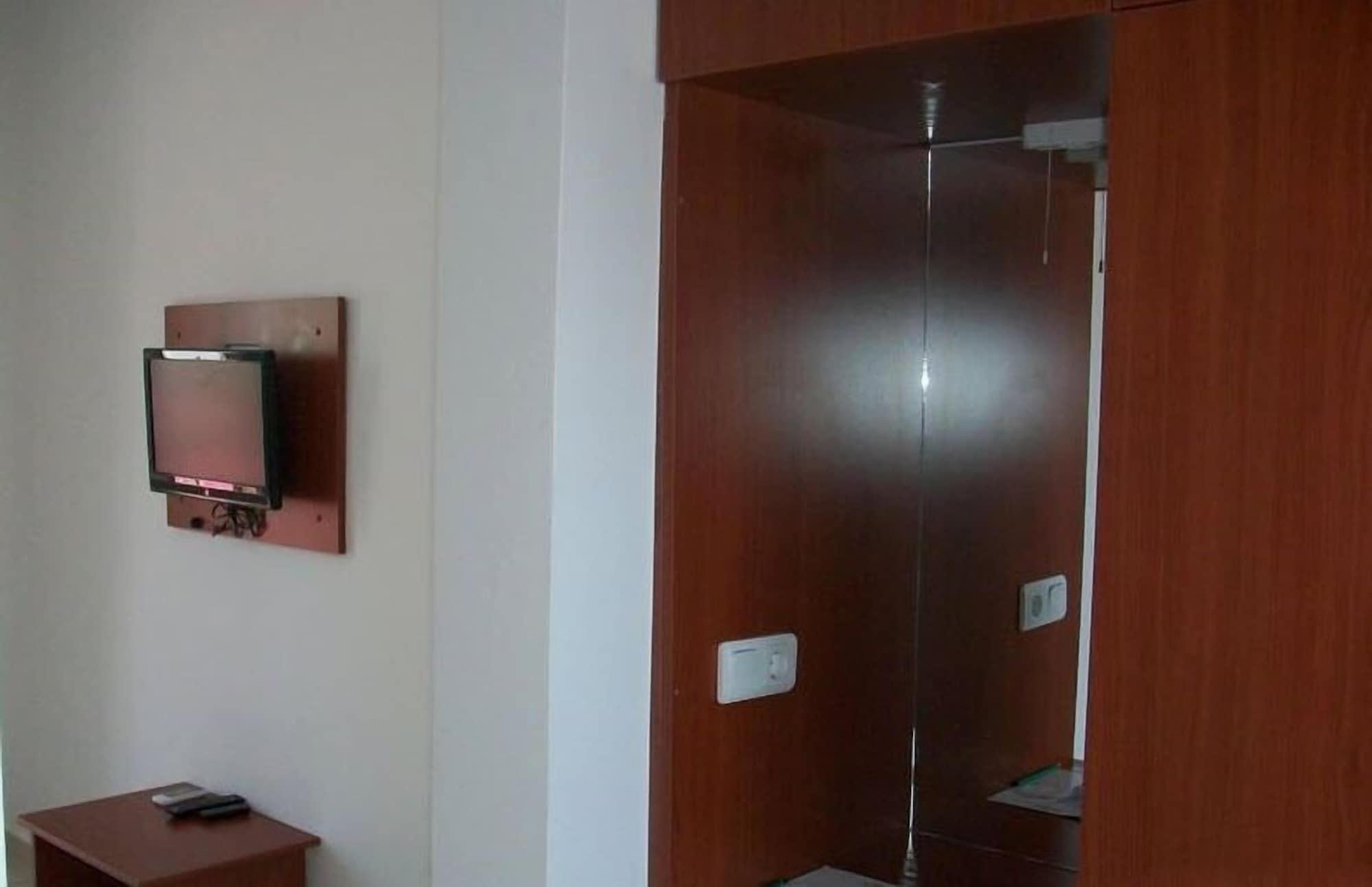 Kriss Otel Ortakent Buitenkant foto
