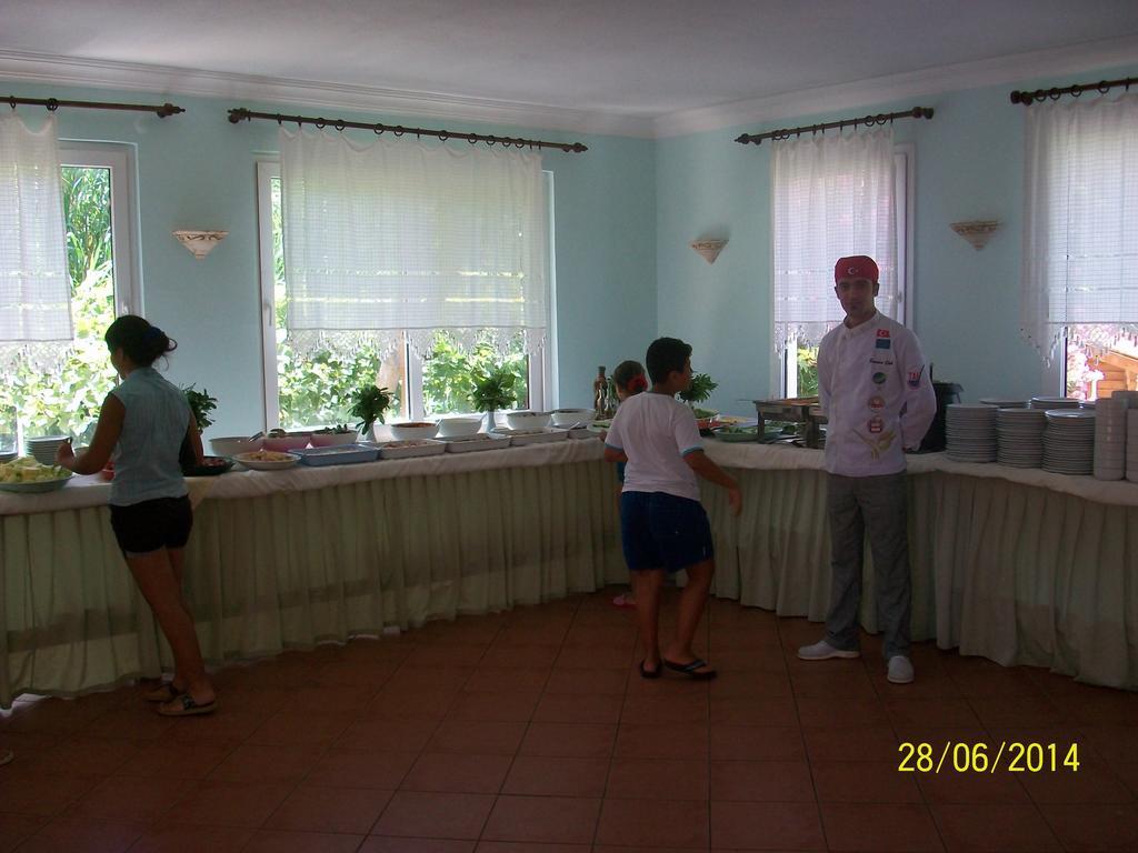 Kriss Otel Ortakent Buitenkant foto