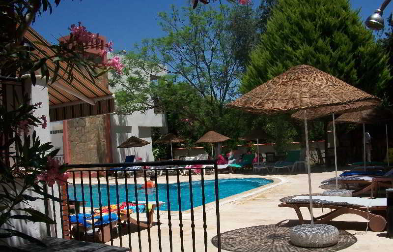 Kriss Otel Ortakent Buitenkant foto