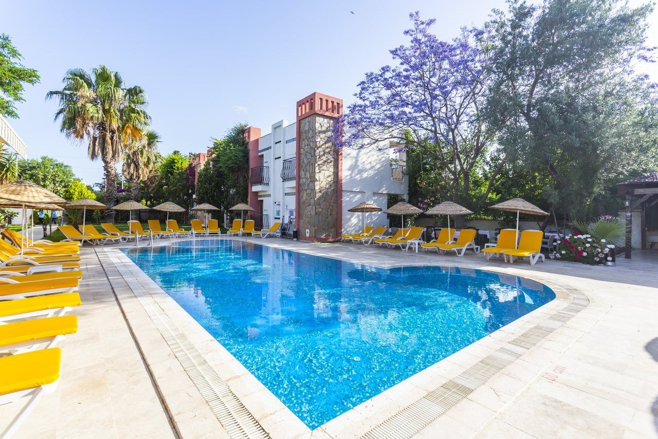 Kriss Otel Ortakent Buitenkant foto
