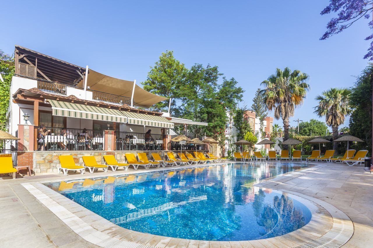 Kriss Otel Ortakent Buitenkant foto